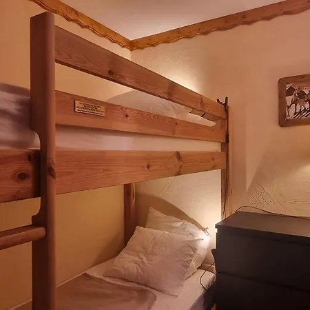 Jolie Etage Eleve Aux Pieds Vue Pistes - Fr-1-181-2859 Appartement La Plagne