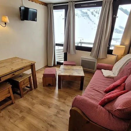 Apartment Jolie Etage Eleve Aux Pieds Vue Pistes - Fr-1-181-2859